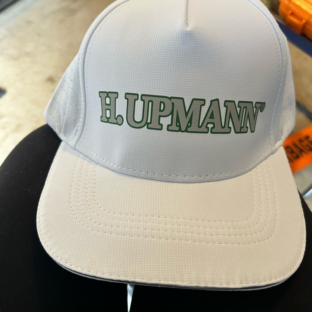 H. Upmann White Cap